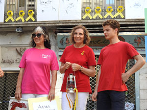 Arribada de la Flama del Canigó 2019 a la plaça del Vi