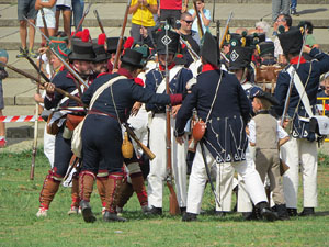 XII Festa Reviu els Setges Napole&ograve;nics de Girona. Recreaci&oacute; d'una batalla napole&ograve;nica al Parc de les Ribes del Ter