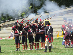 XII Festa Reviu els Setges Napole&ograve;nics de Girona. Recreaci&oacute; d'una batalla napole&ograve;nica al Parc de les Ribes del Ter