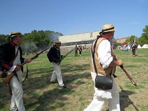 XII Festa Reviu els Setges Napole&ograve;nics de Girona. Recreaci&oacute; d'una batalla napole&ograve;nica al Parc de les Ribes del Ter