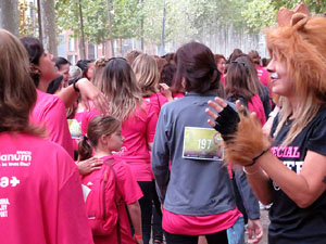 Cursa de la Dona 2019. Concentraci&oacute; i sortida del Parc de la Devesa, cursa pels carrers de Girona i arribada a la Copa