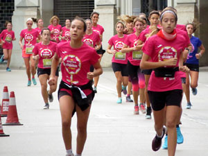 Cursa de la Dona 2019. Concentraci&oacute; i sortida del Parc de la Devesa, cursa pels carrers de Girona i arribada a la Copa