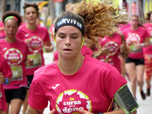 Cursa de la Dona 2019. Concentraci&oacute; i sortida del Parc de la Devesa, cursa pels carrers de Girona i arribada a la Copa