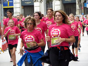 Cursa de la Dona 2019. Concentraci&oacute; i sortida del Parc de la Devesa, cursa pels carrers de Girona i arribada a la Copa