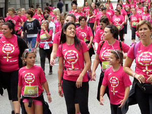 Cursa de la Dona 2019. Concentraci&oacute; i sortida del Parc de la Devesa, cursa pels carrers de Girona i arribada a la Copa