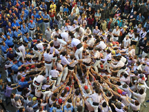 Fires 2019. La Diada Castellera a la pla&ccedil;a del Vi, amb els Marrecs de Salt, els Capgrossos de Matar&oacute; i els Minyons de Terrassa
