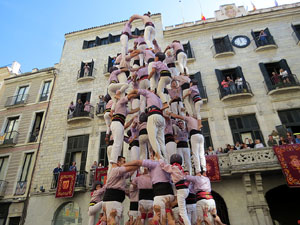Fires 2019. La Diada Castellera a la pla&ccedil;a del Vi, amb els Marrecs de Salt, els Capgrossos de Matar&oacute; i els Minyons de Terrassa