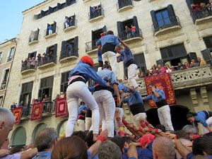 Fires 2019. La Diada Castellera a la plaça del Vi, amb els Marrecs de Salt, els Capgrossos de Mataró i els Minyons de Terrassa