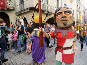 Fires 2019. Passejada amb els capgrossos de la ciutat i Fal&middot;lera Gironina