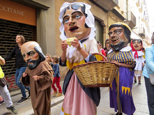 Fires 2019. Passejada amb els capgrossos de la ciutat i Fal&middot;lera Gironina