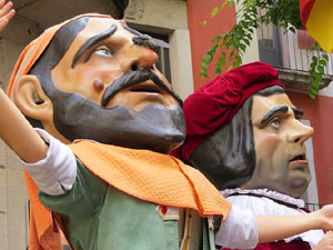 Fires 2019. Passejada amb els capgrossos de la ciutat i Fal&middot;lera Gironina