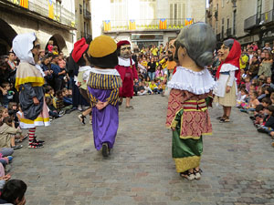 Fires 2019. Passejada amb els capgrossos de la ciutat i Fal&middot;lera Gironina