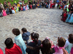 Carnestoltes 2020 a Girona. Disfresses i cercavila pels carrers del Barri Vell