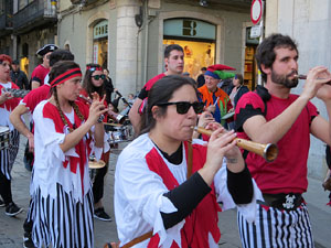 Carnestoltes 2020 a Girona. Disfresses i cercavila pels carrers del Barri Vell
