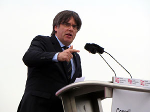 Acte del Consell per la Rep&uacute;blica Catalana a Perpiny&agrave; amb el President Carles Puigdemont i els consellers Clara Ponsat&iacute; i Toni Com&iacute;n