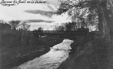 Pont de la Infanta o del carrer Cerverí, sobre el riu Güell. 1913-1936