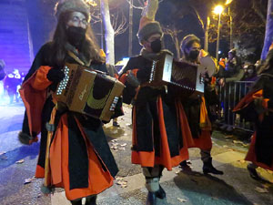 Reis 2022. La desfilada pels carrers de la ciutat