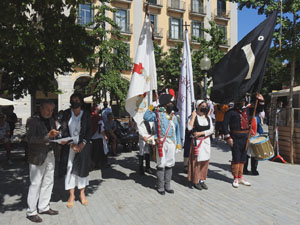 XIII Festa Reviu els Setges Napoleònics de Girona. Desfilada pels carrers de Girona