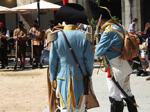 XIII Festa Reviu els Setges Napoleònics de Girona. Desfilada pels carrers de Girona