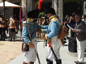 XIII Festa Reviu els Setges Napoleònics de Girona. Desfilada pels carrers de Girona