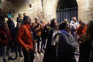 Festival Acocollona't 2022. Ruta teatralitzada de les llegendes de Girona pels escenaris on es desenvolupen