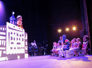 Representaci&oacute; de 'La mosca d'en Quim' per la Fal&middot;lera Gironina