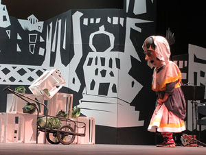 Representació de 'La mosca d'en Quim' per la Fal·lera Gironina