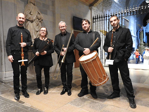 La Cobla de Ministrers de Girona a la capella de l'Esperança