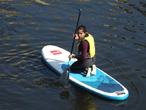 X Jornada de l'Esport Femen&iacute; 2023 a la pla&ccedil;a Salvador Espriu i la de Francesc Calvet i Rubalcaba