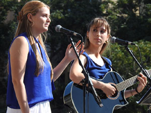 Diada Nacional 2024. Acte institucional a la pla&ccedil;a Catalunya, amb parlaments de Lluc Salellas, Miquel Noguer i S&iacute;lvia Paneque