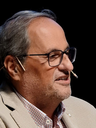 El President Quim Torra durant l'homenatge