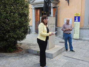 Diada Nacional 2024. Homenatge floral a Carles Rahola a la Rambla de la Llibertat