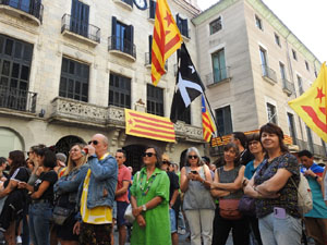 Diada Nacional 2024. Concentraci&oacute; a la pla&ccedil;a del Vi, lectura del manifest i cant de Els Segadors