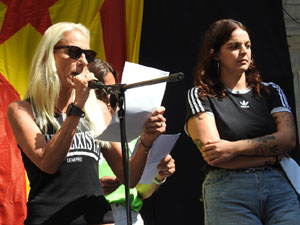 Diada Nacional 2024. Concentraci&oacute; a la pla&ccedil;a del Vi, lectura del manifest i cant de Els Segadors