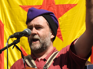 Diada Nacional 2024. Concentraci&oacute; a la pla&ccedil;a del Vi, lectura del manifest i cant de Els Segadors