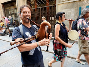 Diada Nacional 2024. Concentraci&oacute; a la pla&ccedil;a del Vi, lectura del manifest i cant de Els Segadors