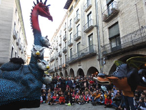 Festes de Primavera de Girona 2024. Despertada del petit Drac Major a la Rambla de la Llibertat