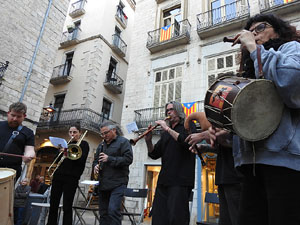 Festes de Primavera de Girona 2024. Despertada del petit Drac Major a la Rambla de la Llibertat