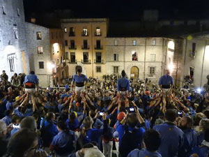 Fires de Sant Narc&iacute;s 2023. Pilar a les escales de la Catedral