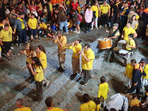 Ballades a la pla&ccedil;a del Vi