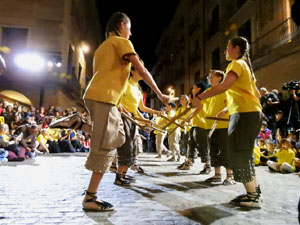 Ballades a la pla&ccedil;a del Vi