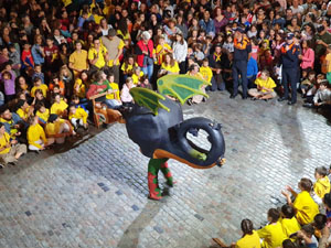 Ballades a la pla&ccedil;a del Vi