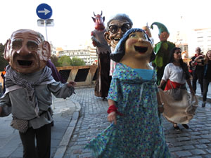 El preg&oacute;. Cercaviles de gegants i capgrossos