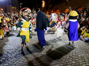 Ball de l'&agrave;liga, capgrossos i gegants