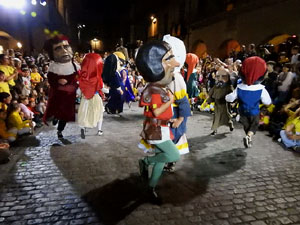 Ball de l'&agrave;liga, capgrossos i gegants