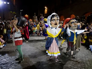 Ball de l'&agrave;liga, capgrossos i gegants