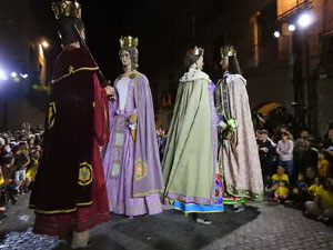 Ball de l'&agrave;liga, capgrossos i gegants