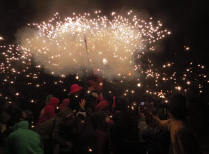 Fires de Sant Narc&iacute;s 2023. Correfoc amb els Trons de l'Onyar