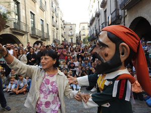 Toc de Rams. Cerimònia del canvi de rams de les gegantes