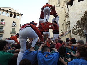Fires de Sant Narc&iacute;s 2024. Els Castells de Vig&iacute;lia amb els Marrecs de Salt, Colla Castellera Guillats de la Selva  i la Colla Castellera Esperxats de l'Estany